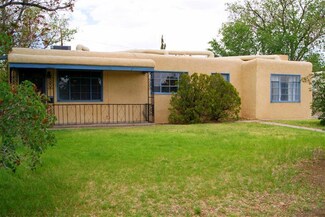 8133 Hannett Ave NE, Albuquerque, NM 87110