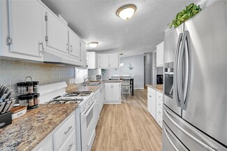 420 E 57th St Unit 221, Loveland, CO 80538