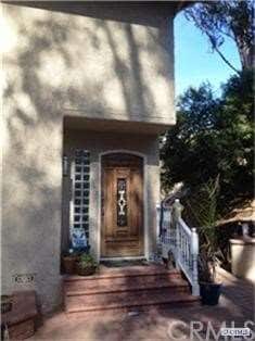 55 Avalon Terrace Rd, Avalon, CA 90704
