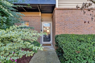 107 W End Place Unit 7, Nashville, TN 37205