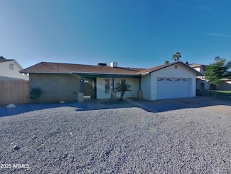 4809 W Cochise Dr, Glendale, AZ 85302