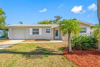 29727 67th St N, Clearwater, FL 33761