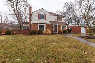 2035 Cummings Ln, Flossmoor, IL 60422