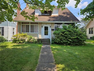 416 Vernon St, New Kensington, PA 15068