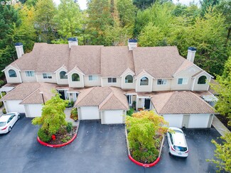 3916 Carman Dr, Lake Oswego, OR 97035