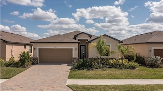 3440 Menores Way, Fort Myers, FL 33905