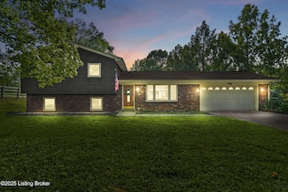 132 Green Acres Rd, Taylorsville, KY 40071