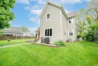 325 E Marshall St, Marion, IN 46952