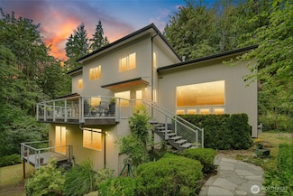 15912 252nd Ave SE, Issaquah, WA 98027