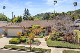 3727 Pescadero Dr, Santa Barbara, CA 93105