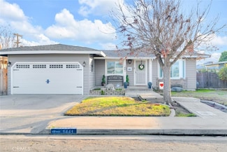 1441 Oak St, Selma, CA 93662