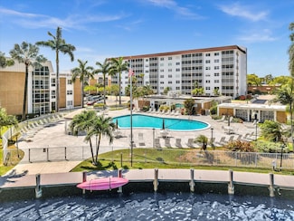 3020 NE 16th Ave Unit 204, Oakland Park, FL 33334