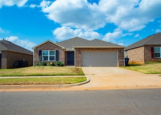 11545 NW 100th St, Yukon, OK 73099