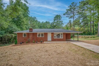 606 Edwards St, Rutherfordton, NC 28139