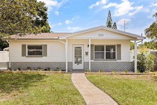 5221 4th Ave N, Saint Petersburg, FL 33710