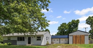10965 Bunton Rd, Willis, MI 48191