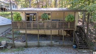 30 Rose Dr, Murray, KY 42071