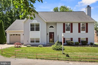 10447 Labrador Loop, Manassas, VA 20112