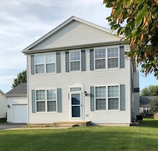 1860 Fescue Dr Unit 1, Aurora, IL 60504