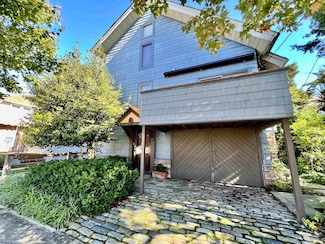 7 N Delavan Ave, Margate City, NJ 08402