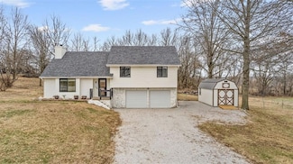 13971 Huntington Ln, Leavenworth, KS 66048