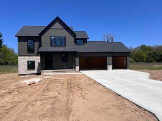 1297 Secluded Pines Dr NE, Sparta, MI 49345