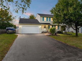 8655 Bayview Dr, Cicero, NY 13039