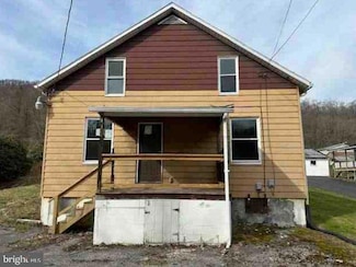 324 Main St, Seanor, PA 15953