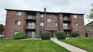 15711 Peggy Ln Unit 7, Oak Forest, IL 60452