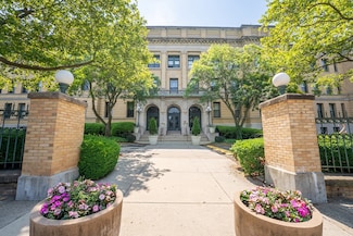 235 State St Unit 309, Springfield, MA 01103