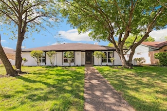 1618 University Dr, Richardson, TX 75081