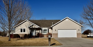 1105 Somerset Dr, Thief River Falls, MN 56701