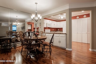 6 Rutland Ct Unit 86H, Red Bank, NJ 07701