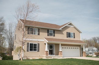 5729 Scotsglen Ct, Caledonia, MI 49316