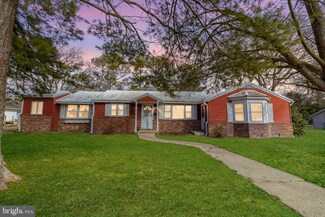 111 W 9th St, Laurel, DE 19956