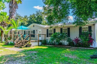 2833 4th St, Orlando, FL 32820
