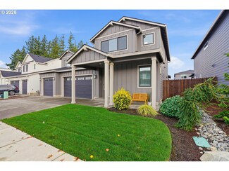 8211 NE 168th Place, Vancouver, WA 98682