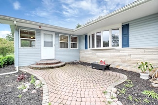 4621 Wingate Rd, Columbus, OH 43232