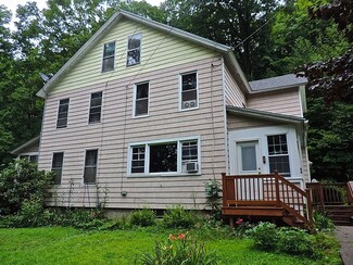 15 Church St Unit A, Colrain, MA 01340