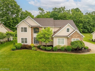4339 Folkstone Cir, Uniontown, OH 44685