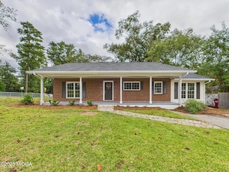 766 Forest Lake Dr N, Macon, GA 31210