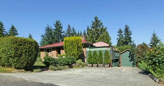 19106 68th Ave NE, Kenmore, WA 98028