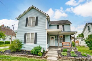 607 Middle St, Wapakoneta, OH 45895