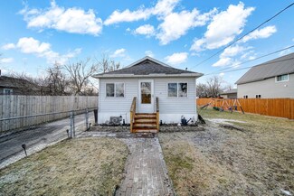 1512 Newton St, Jackson, MI 49202