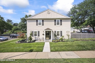74 Kingsley Way, Freehold, NJ 07728