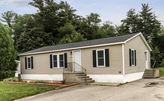 51 B St, Seabrook, NH 03874