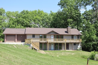 143 County Rd E, Fayette, MO 65248
