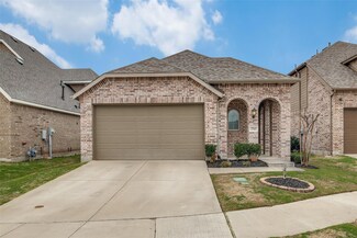 2765 Pease Dr, Heath, TX 75126