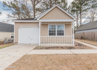 115 Mulberry Ln, Jacksonville, NC 28546