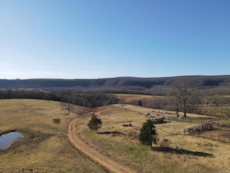 000 Cajun Creek Rd, Mountain View, AR 72560